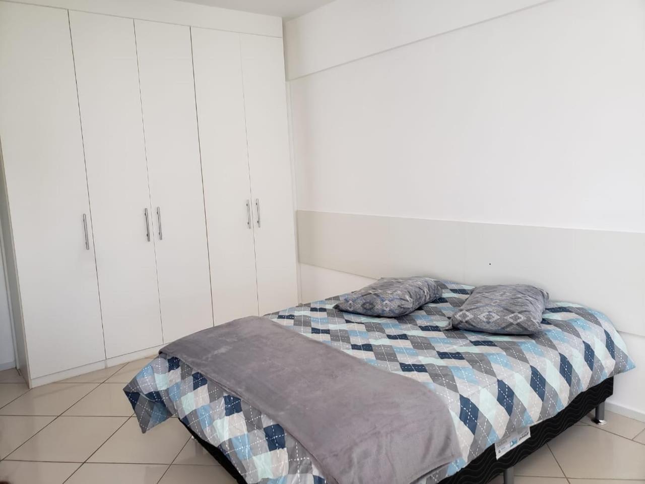 Spot Residence Sao Carlos 700M Da Usp 外观 照片
